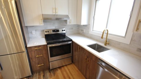 2195 Saint Joseph #2