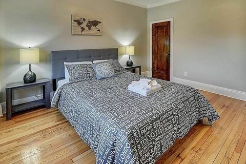 5596 Parc Ave #1 — photo 16