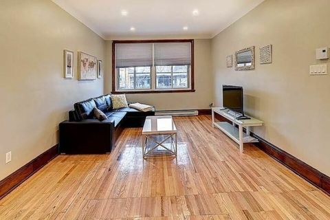 5596 Parc Ave #1 — photo 2