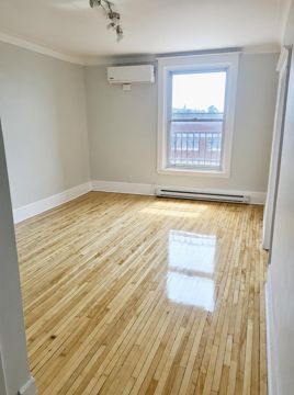 5687 Parc Ave.  #15 — photo 4